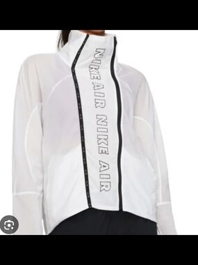 Nike Air Women's White Zip-Front Sport Jacket